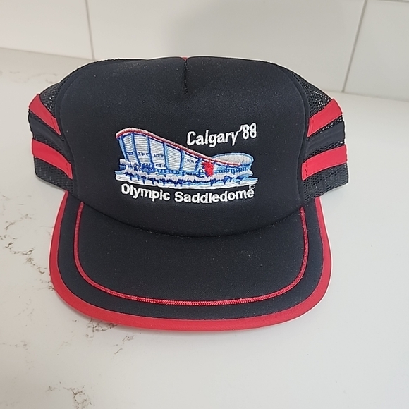 Vintage snap back Calgary Olympic Saddledome 1988!! - Picture 10 of 10